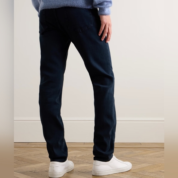 Nike Other - Nike SB skateboard style stretch straight jeans size 32